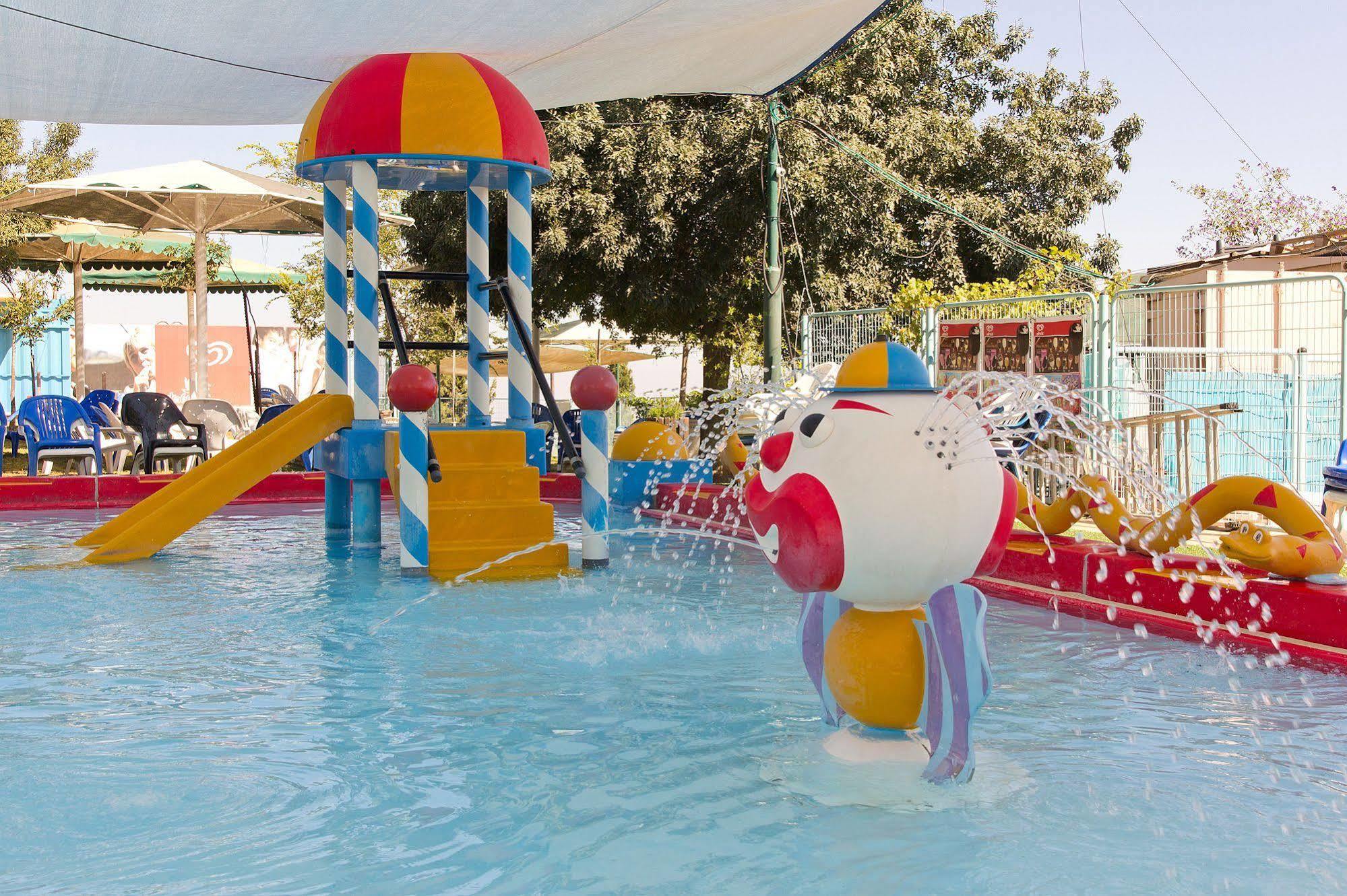 Shoresh Green Hills Family Suites Hotel Экстерьер фото